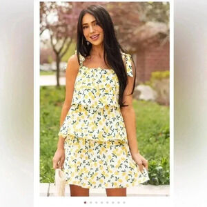 Lush Off White Lemon Print Ruffle Tiered Mini Dress‎ Sz Small